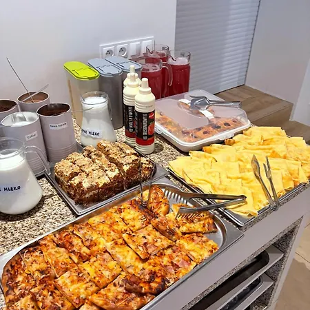 Ow Alfa منتزه العطل ريفال