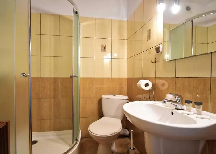 Ow Alfa Kompleks wypoczynkowy *